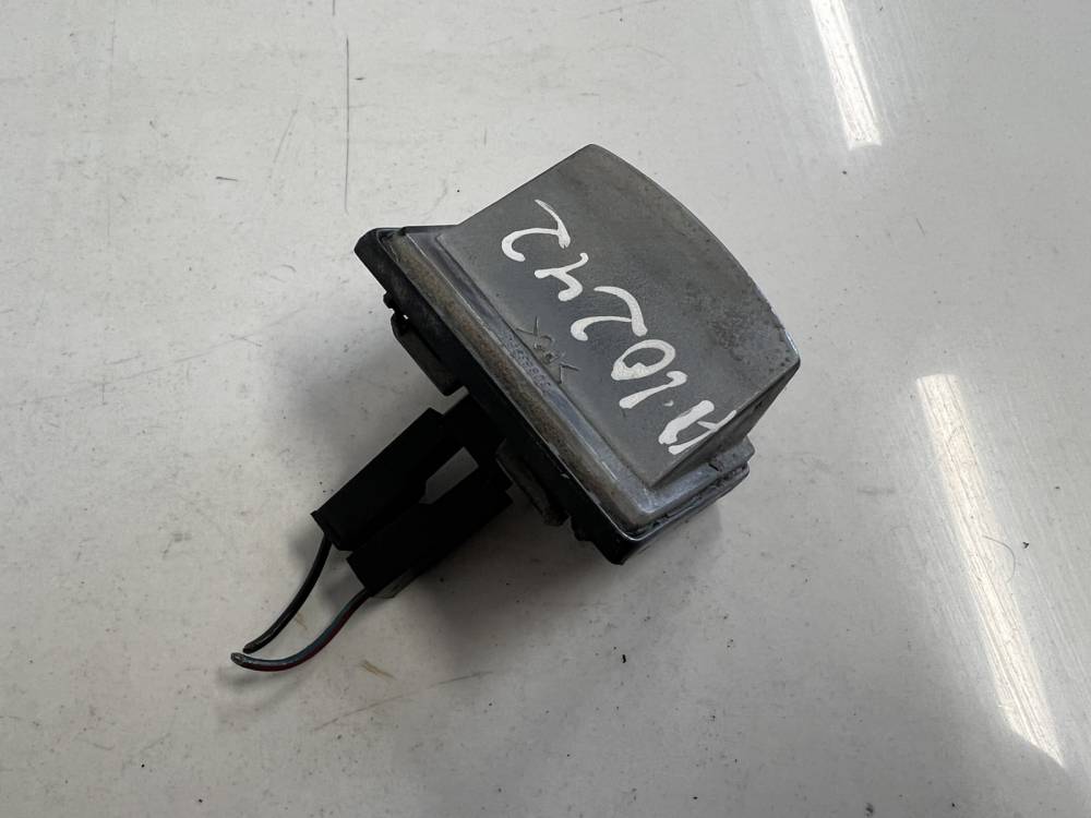 145961 Volvo S40 2001 Numura apgaismojums - AIZMUGURE