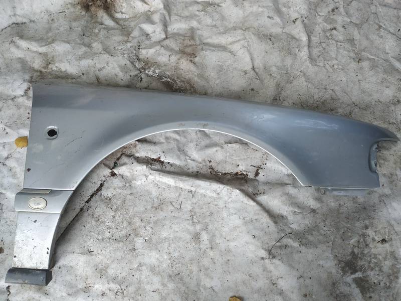 PILKAS Audi A8 1997 Błotnik - PRZEDNIE PRAWE