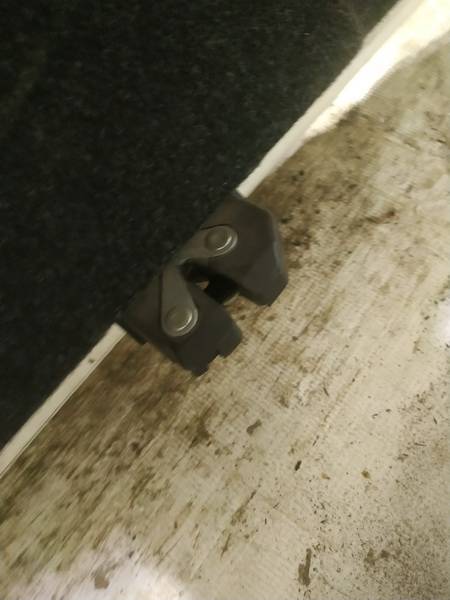 Ford KA 2010 serrure du coffre