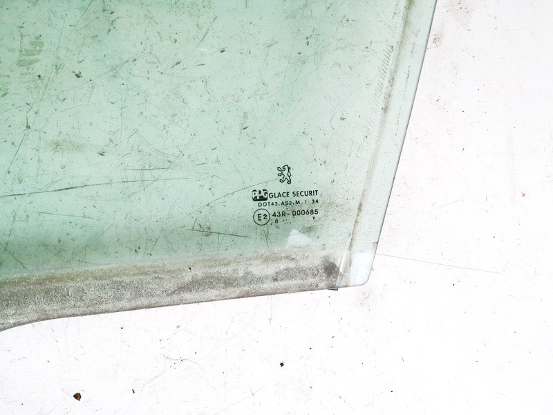 Peugeot 406 2000 Door-Drop Glass - FRONT LEFT - Thumbnail 2