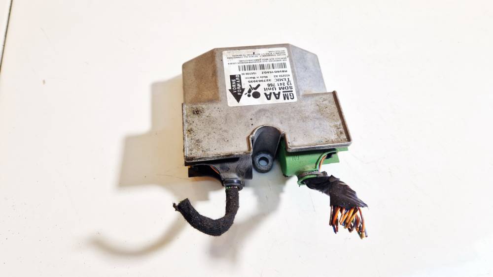 13241766 Opel Zafira 2006 Airbag crash sensors module