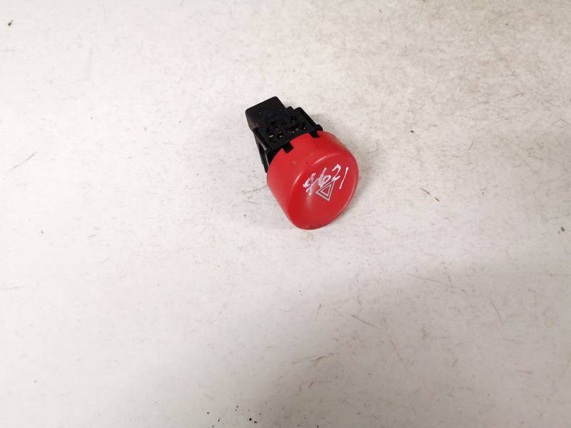 NILES06019 Nissan Cube 2010 Hazard switch