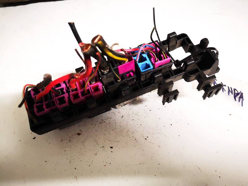 1K1937503 Skoda Octavia 2006 Fuse box - Thumbnail 3