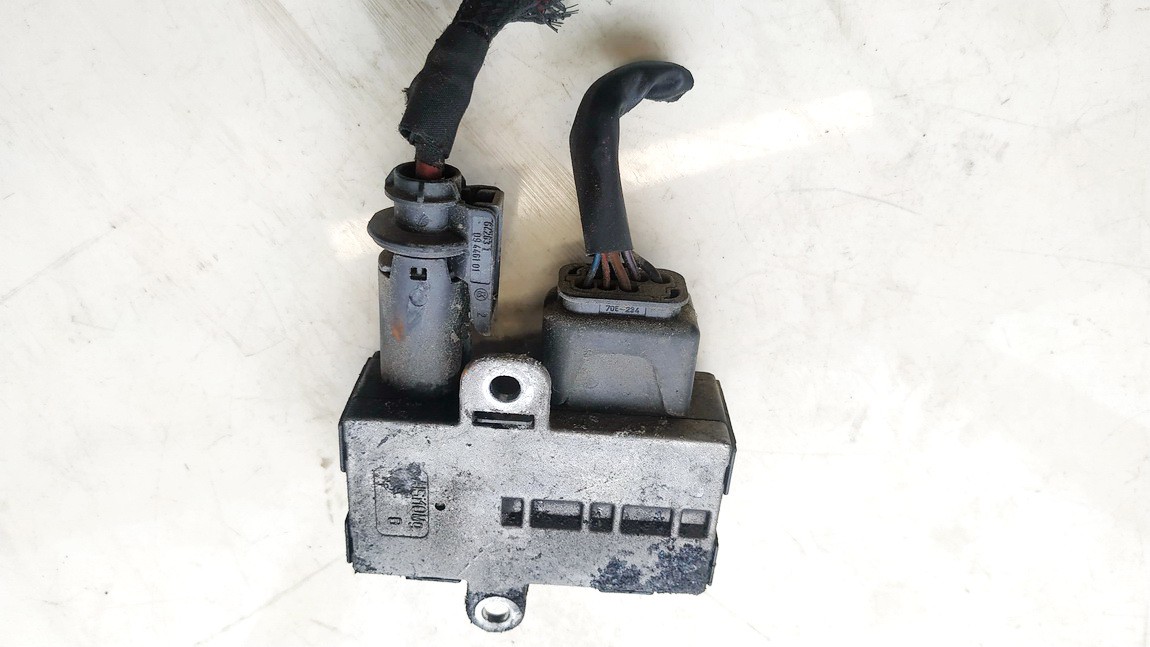 A6401530479 Mercedes-Benz A-CLASS 2005 Glow plug relay - Thumbnail 3