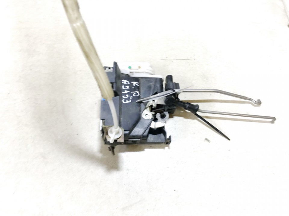 Audi A4 1996 Zamek drzwi - PRZEDNIE LEWE - Thumbnail 3