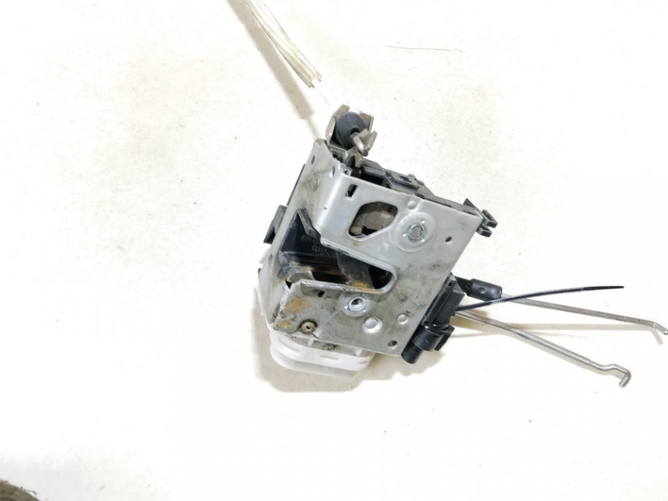 Audi A4 1996 Zamek drzwi - PRZEDNIE LEWE