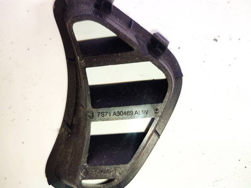 7S71A30469ADW Ford Mondeo 2010 Wykończenie wnętrza (plastikowe elementy) - Thumbnail 2