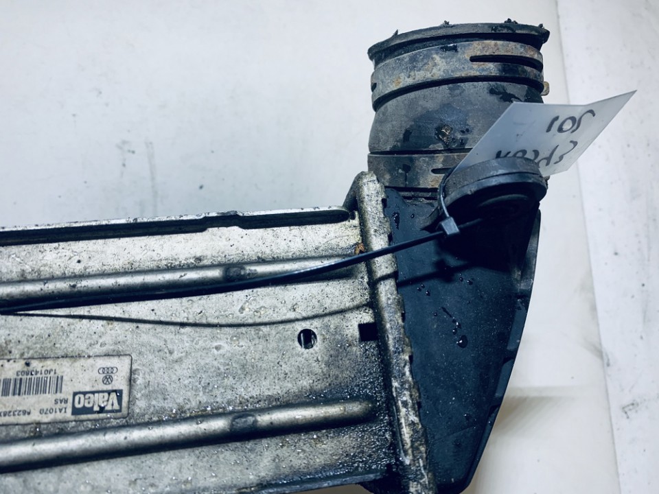 1J0145803 Volkswagen Golf 1999 Intercooler radiator - engine cooler fits charger - Thumbnail 3