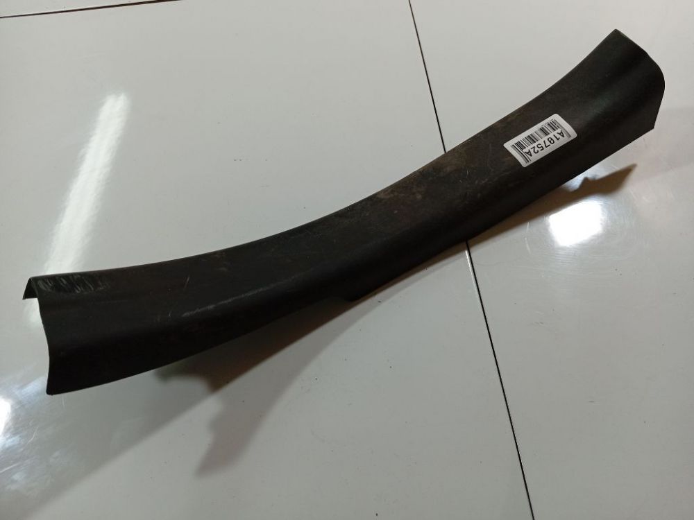 679180D060 Toyota Yaris 2007 Listwa wykończeniowa progowa wewnętrzna - TYLNE LEWE