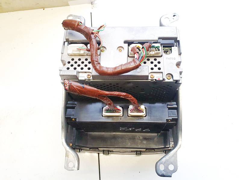 8612005080 Toyota Avensis 2003 Climate Control Panel and Autoradio - Thumbnail 2