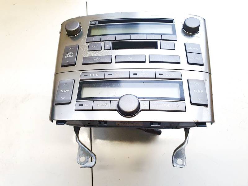 8612005080 Toyota Avensis 2003 Climate Control Panel and Autoradio