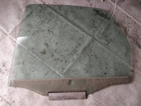 AS2 Opel Meriva 2004 Durvju stikls - AIZMUGURE PA KREISI