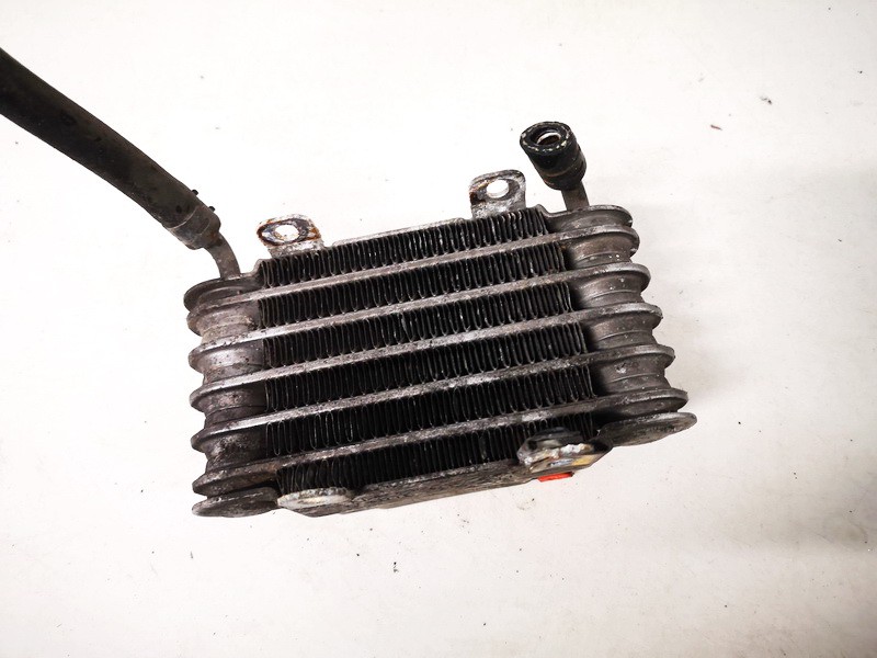 KH129623000 BMW 3-Series 2001 Degvielas radiators (dzesēšana) (Benzīna – Dīzeļa)
