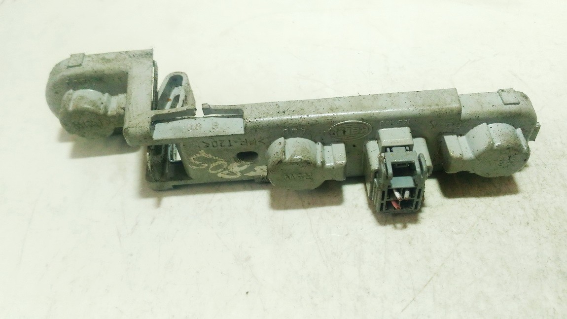 149978 Volvo S80 2001 Tailight Bulb Holder (Lamp Carrier)