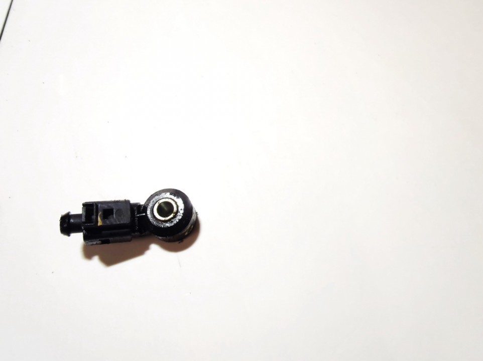 030905377C Volkswagen Golf 2004 Ignition Knock (Detonation) Sensor