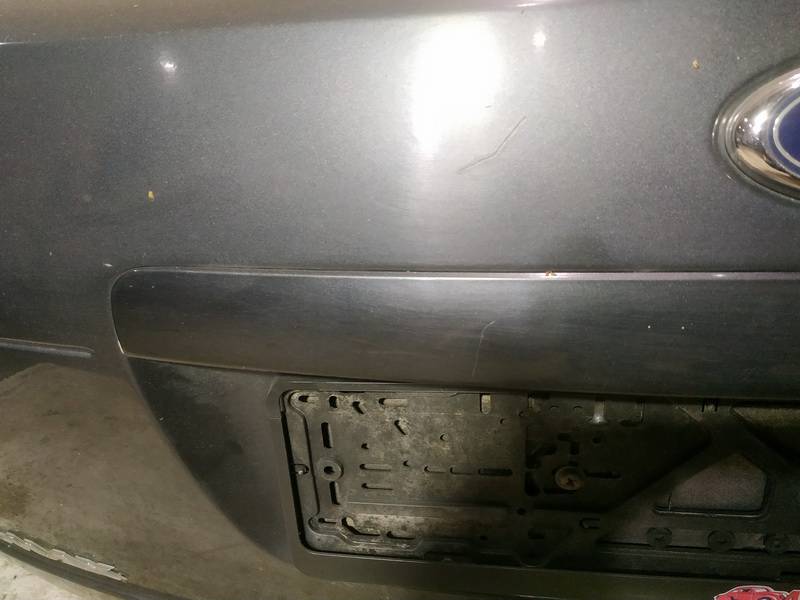 Ford C-MAX 2008 Aizmugurējā vāka ārējā apdare (numura apgaismojums) - AIZMUGURE - Thumbnail 3