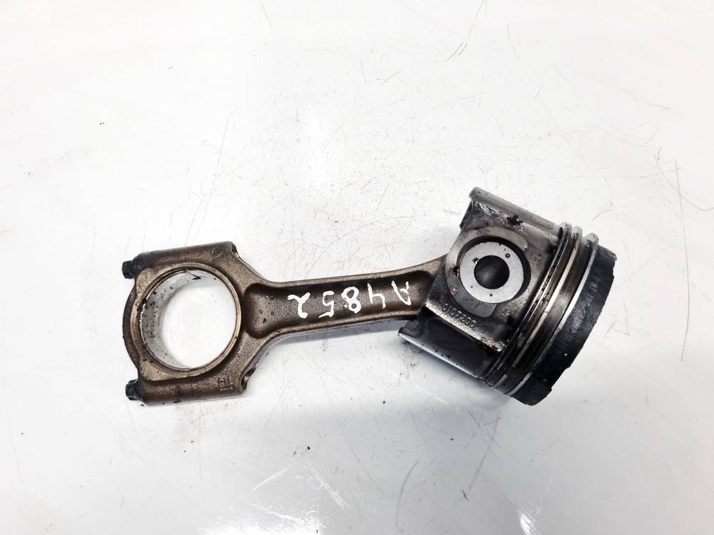 Opel Vectra 2000 Piston and Conrod (Connecting rod)