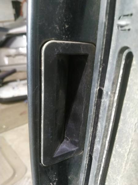 Ford C-MAX 2008 Aizmugurējā vāka ārējā roktura (mikroslēdzis) - AIZMUGURE