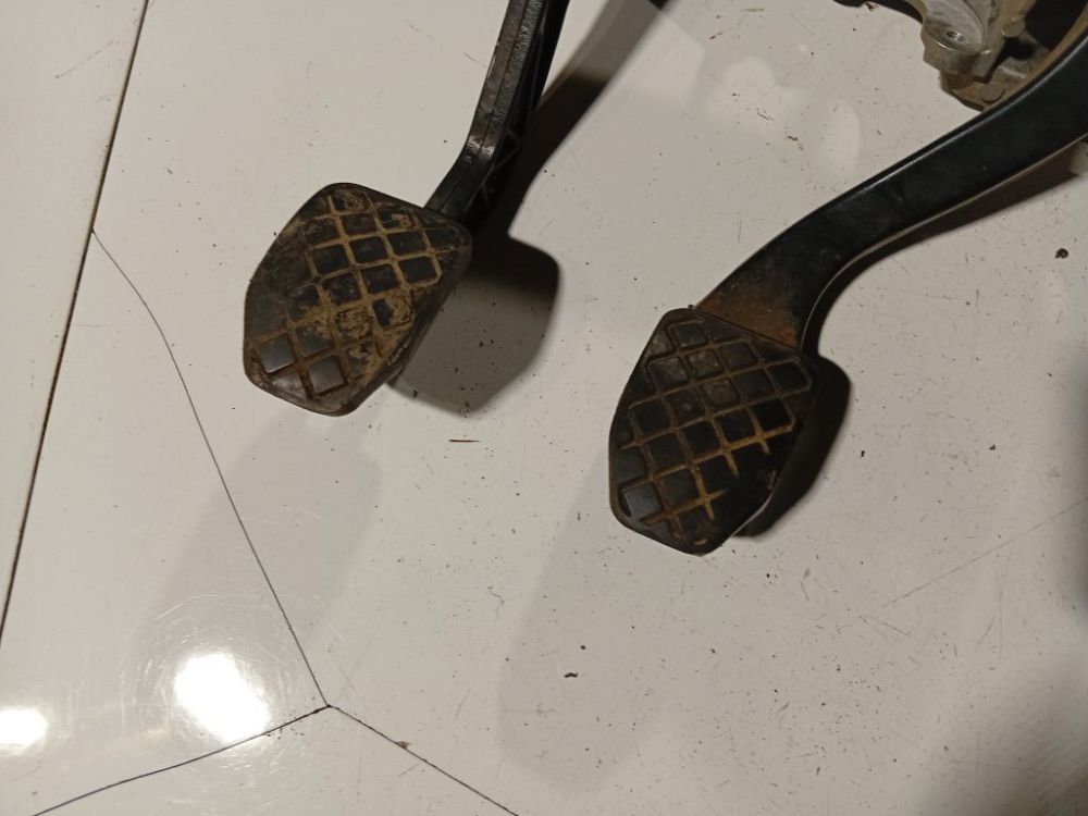 8D1721117K Audi A6 2000 Stabdziu pedalas - Thumbnail 2