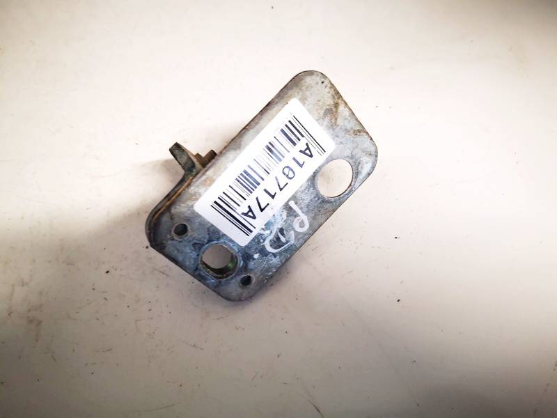 Audi A3 2003 Door Hinge - FRONT - Thumbnail 3