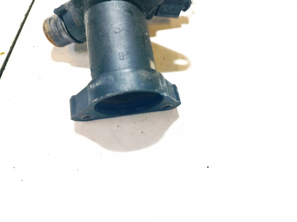 058121133B Volkswagen Passat 2002 Ausinimo skyscio flansas (Ausinimo sistemos junge, ausinimo skyscio junge) - Thumbnail 3