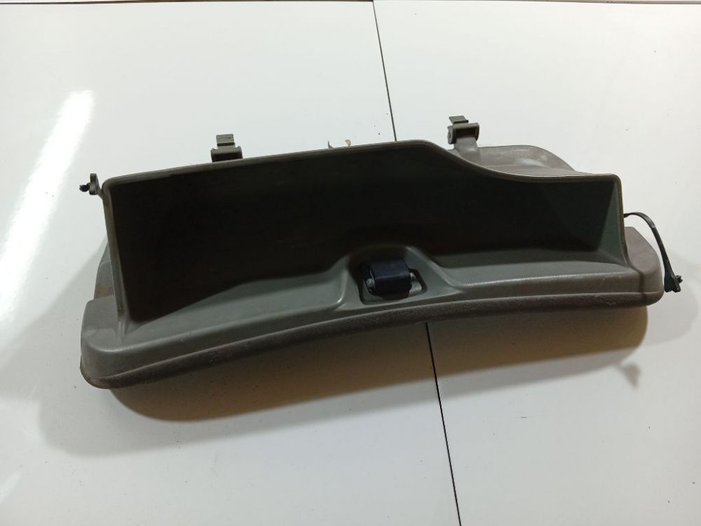 Renault Scenic 2002 Mantu glabāšanas nodalījums - Thumbnail 2