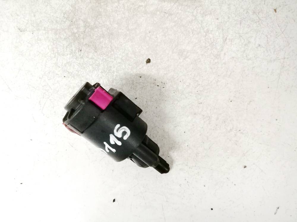 4F0945459B Audi A4 2009 Interruptor sensor del pedal de freno - Thumbnail 3