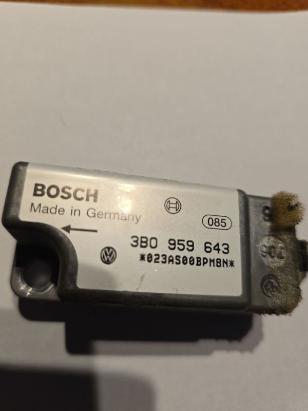 3B0959643 Volkswagen Passat 1997 Czujnik poduszki powietrznej SRS - Thumbnail 2