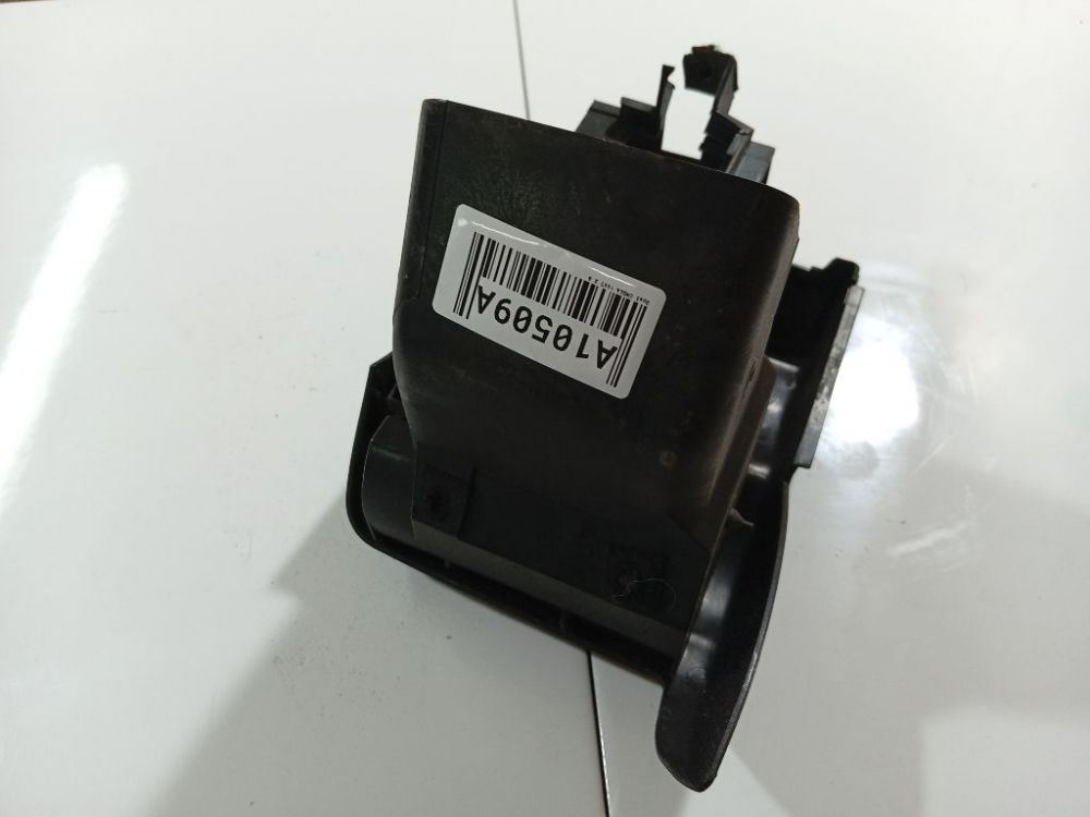 90457256 Opel Omega 1997 Salona apdare (plastmasas) - Thumbnail 3