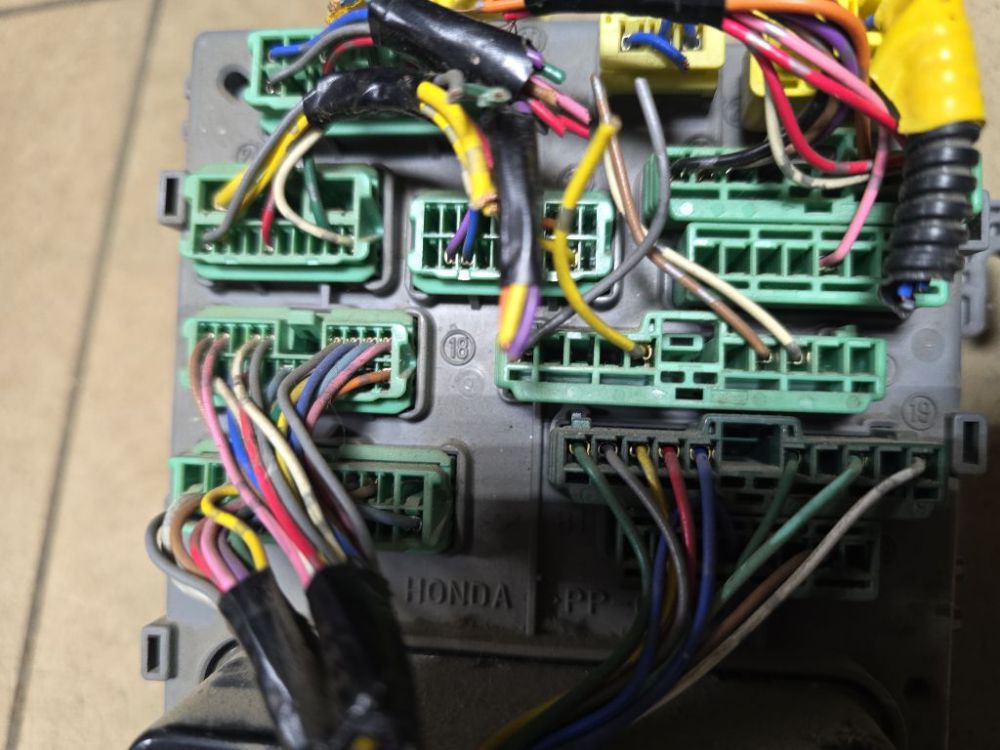 38650SJDG02 Honda FR-V 2005 Skrzynka bezpieczników - Thumbnail 3