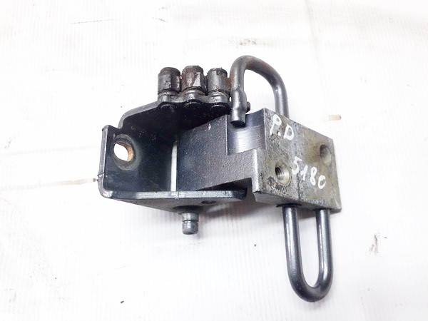 1T0831412A Volkswagen Touran 2006 Door Hinge - FRONT