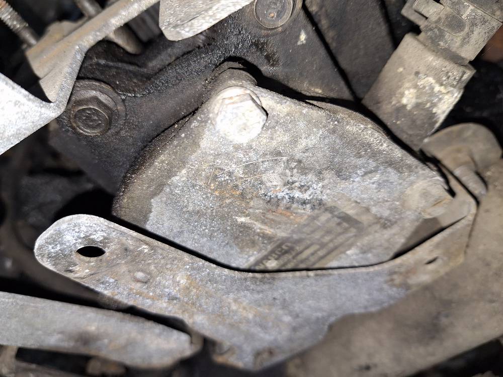 16B06 Chevrolet Captiva 2006 Brake Vacuum Pump