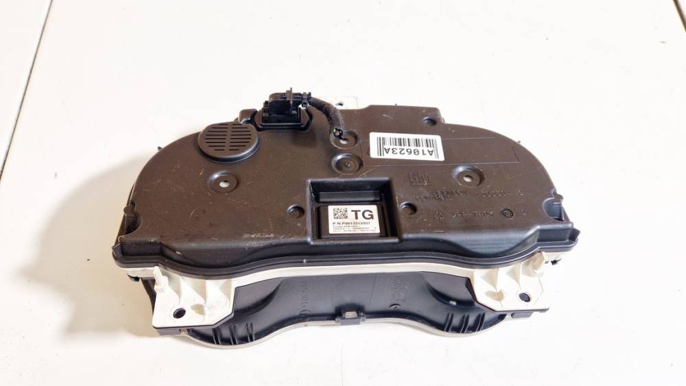 1960312 Opel Corsa 2010 Prędkościomierz – panel instrumentów - Thumbnail 2