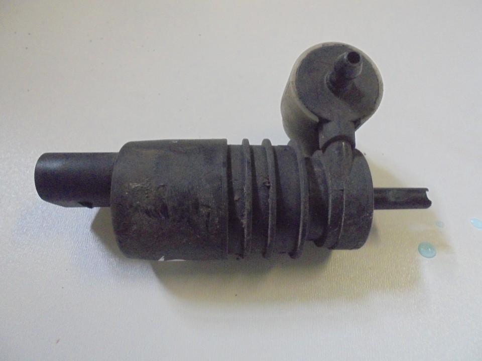 used used Windshield Windscreen Washer Pump Skoda Octavia 2005 1.9L EIS00651142 Used Auto