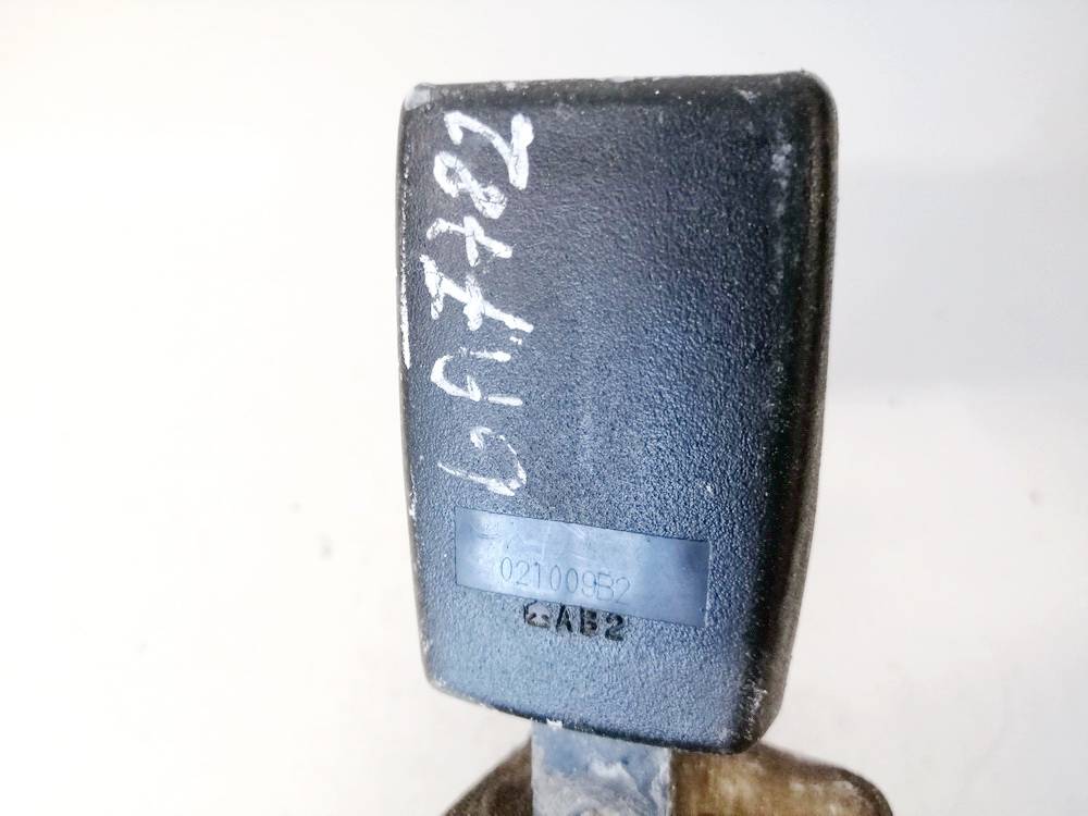 Toyota Avensis Verso 2003 Seat belt holder (Seat belt Buckle) -  REAR MIDDLE - Thumbnail 4