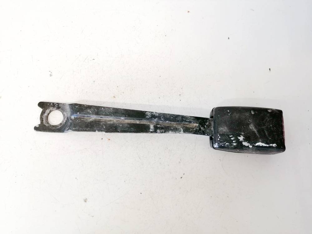 Toyota Avensis Verso 2003 Seat belt holder (Seat belt Buckle) -  REAR MIDDLE - Thumbnail 2