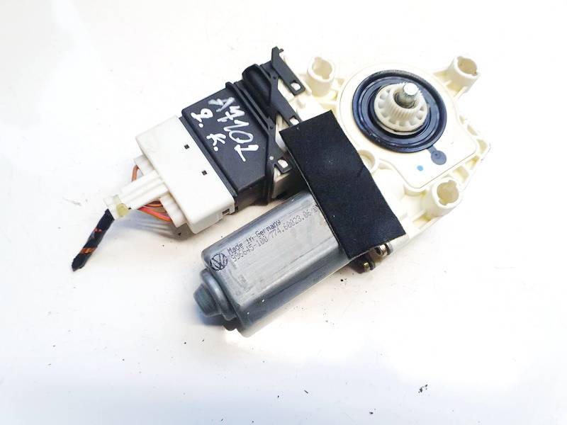 5P0839401 Seat Altea 2005 Duru lango pakelejo varikliukas P.K.