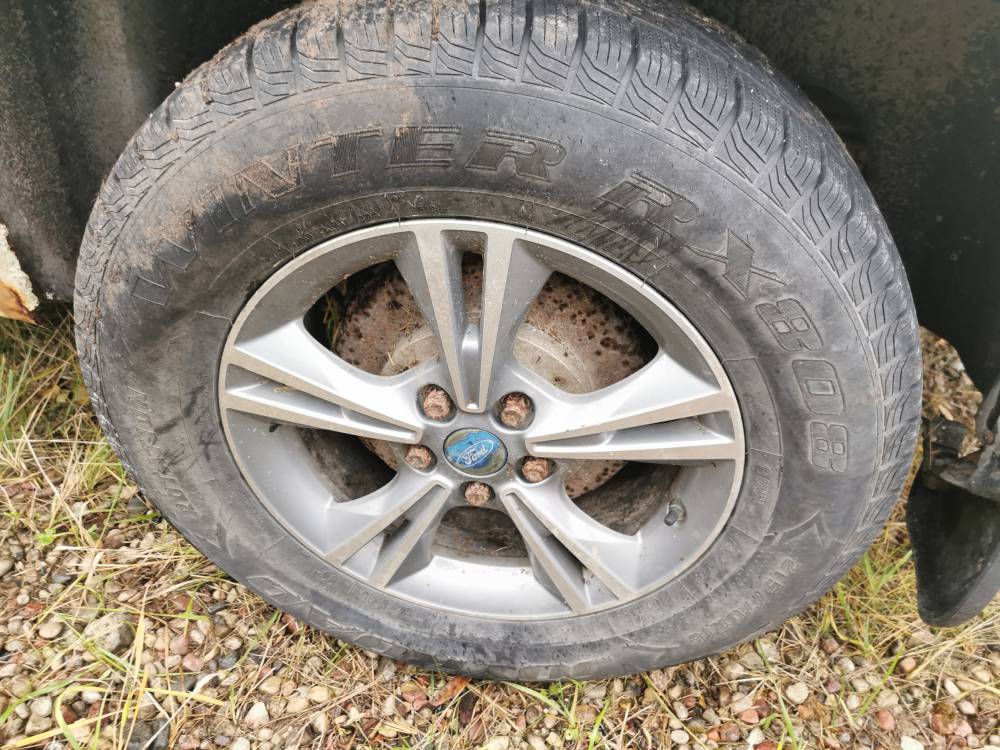 5X108 Ford Transit 2001 Komplet Kół Zimowych R16