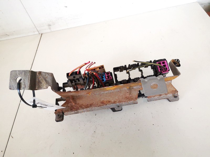 7H0937503 Volkswagen Transporter 2005 Skrzynka bezpieczników - Thumbnail 2