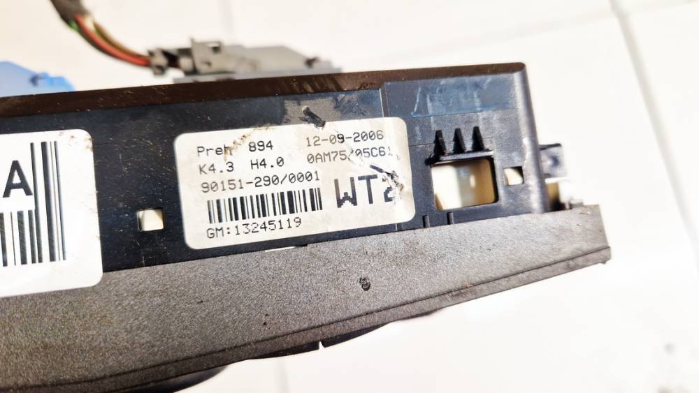 13245119 Opel Zafira 2006 Climate Control Panel (heater control switches) - Thumbnail 3