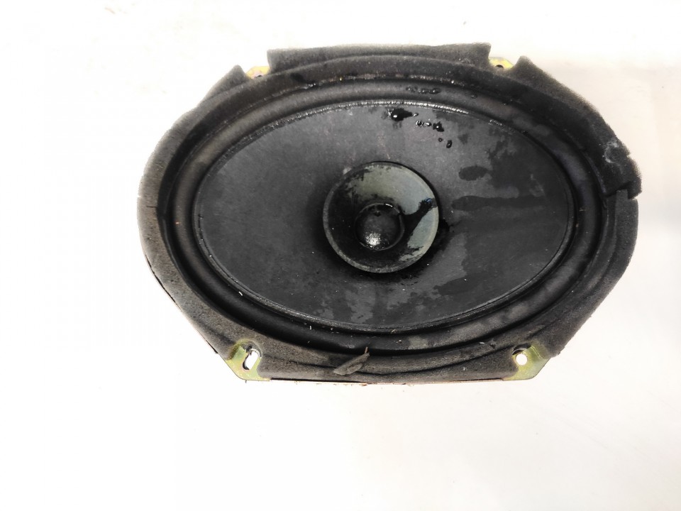 3M8118808CA Mazda 6 2004 Garso kolonele