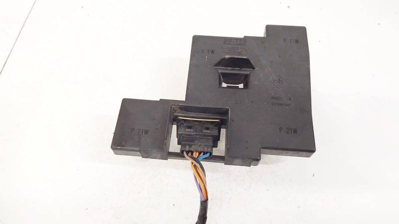 96FG13N004BB Ford Fiesta 2001 Tailight Bulb Holder (Lamp Carrier)