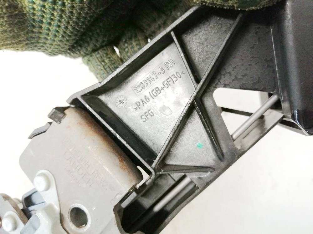 12891473 Kia Ceed 2006 Serrure de siège - Thumbnail 3