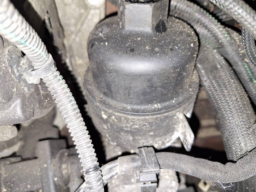 Citroen C5 2009 Öljynsuodattimen runko