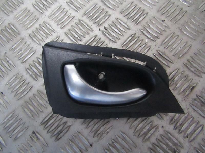 80675AV600 Nissan Primera 2003 Door Handle Interior - FRONT LEFT