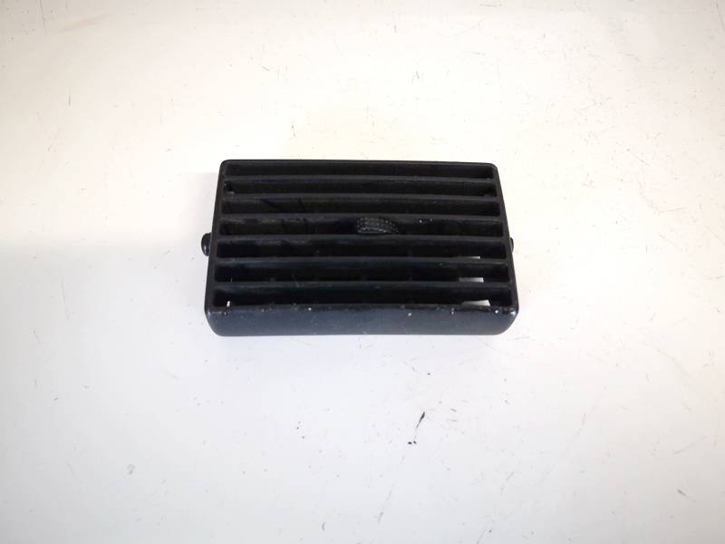 1J0819719B Volkswagen Golf 2000 Dash Vent (Air Vent Grille)