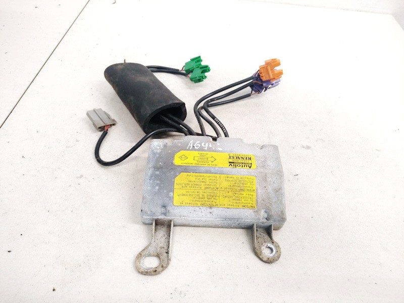 7700410993B Renault Laguna 1995 Komputer SRS airbag – moduł sterujący poduszek powietrznych