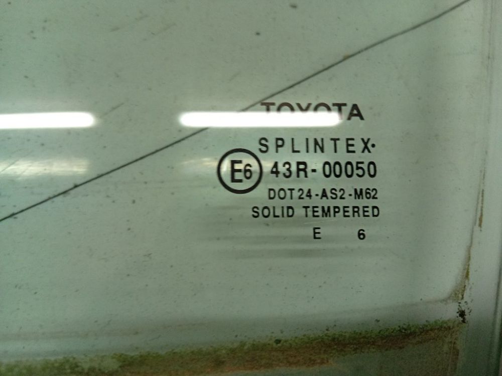 AS2 Toyota Avensis 2006 Oven lasi - EDESSÄ VASEMMALLA - Thumbnail 4
