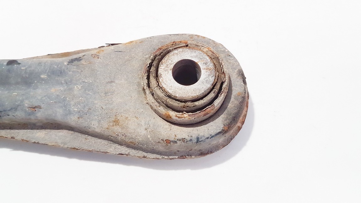 7L0501531B Volkswagen Touareg 2005 Taka-ylätukivarren haarukkavipu - TAKANA OIKEALLA - Thumbnail 2