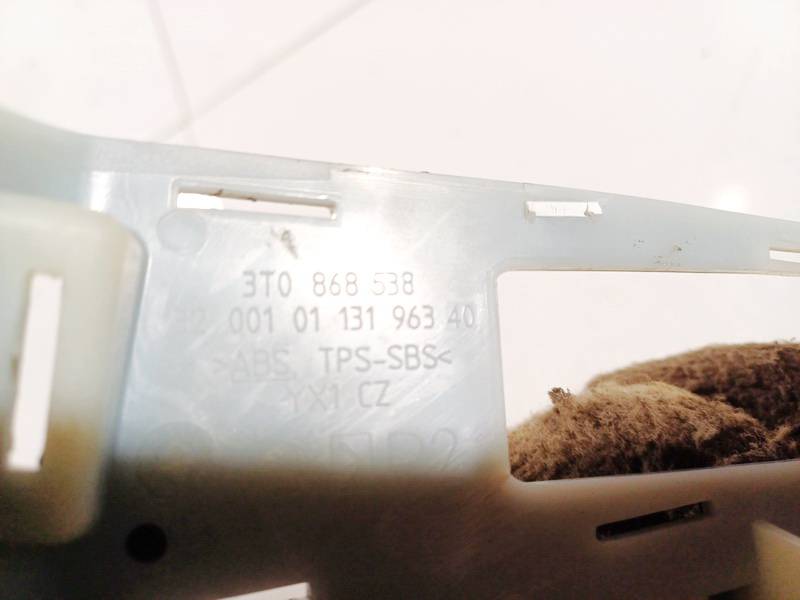 3T0868538 Skoda Superb 2009 Interior trim - Thumbnail 3